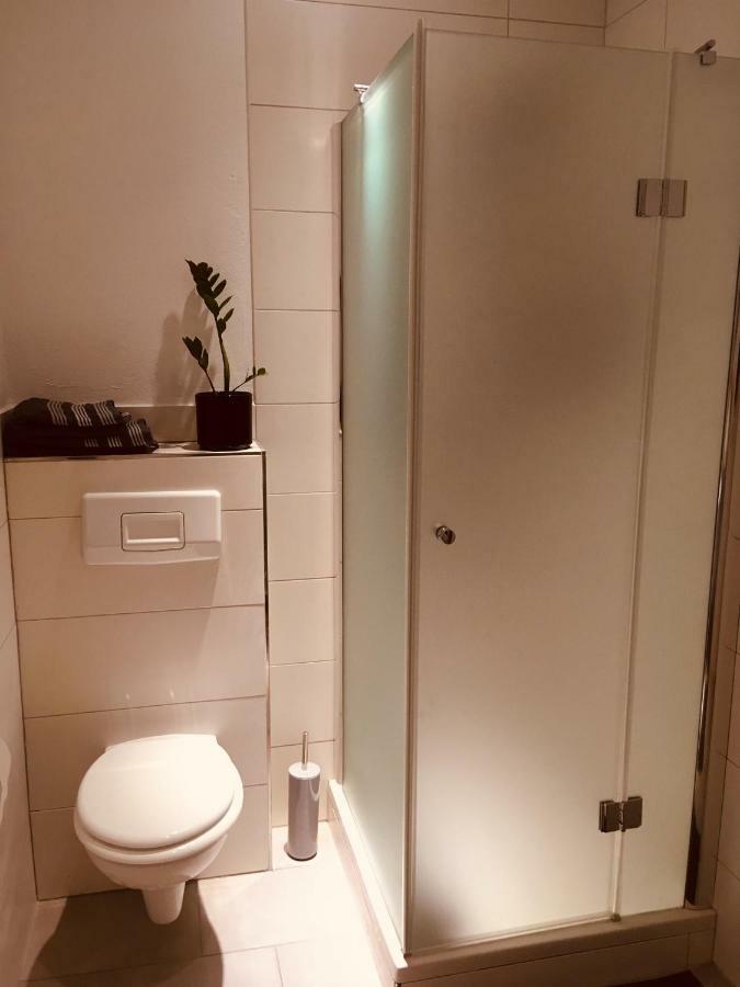 Ferienwohnung Am Nuerburgring/Wintersport Arft Acht Esterno foto