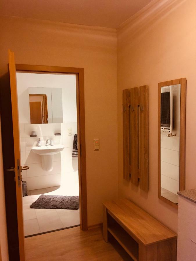 Ferienwohnung Am Nuerburgring/Wintersport Arft Acht Esterno foto